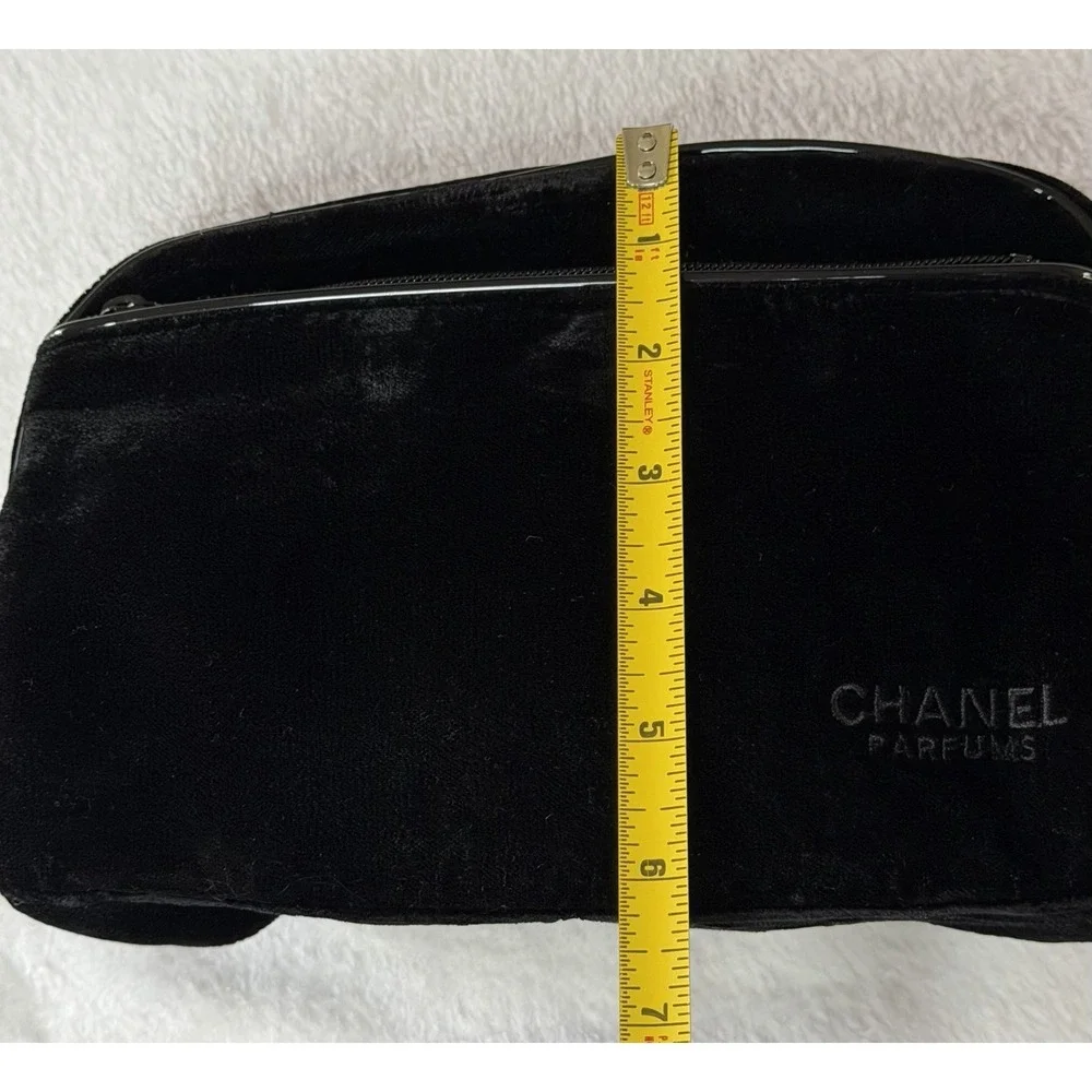 Chanel Parfume Black Velvet Cosmetic Toiletries Bag 2 Pockets Perfume EUC